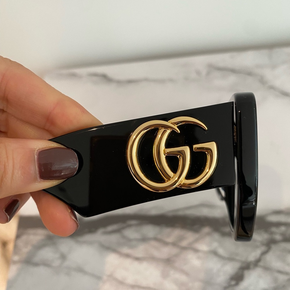 GUCCI Oversized Acetate Sunglasses - Picture 2 of 4